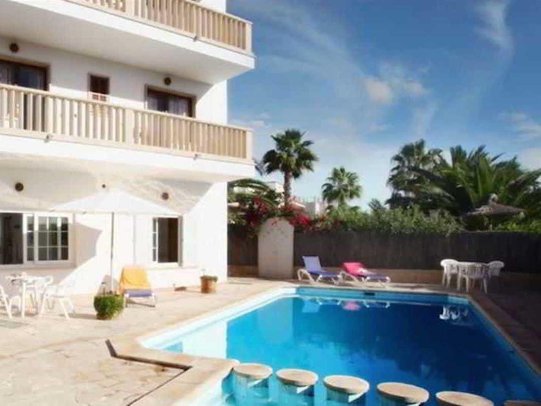Cala Figuera Apartamentos Mar y Sol Exterior foto